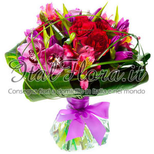 Bouquet di rose e orchidee