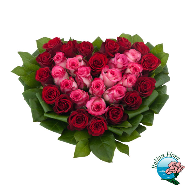 Cuore di rose rosse e rosa