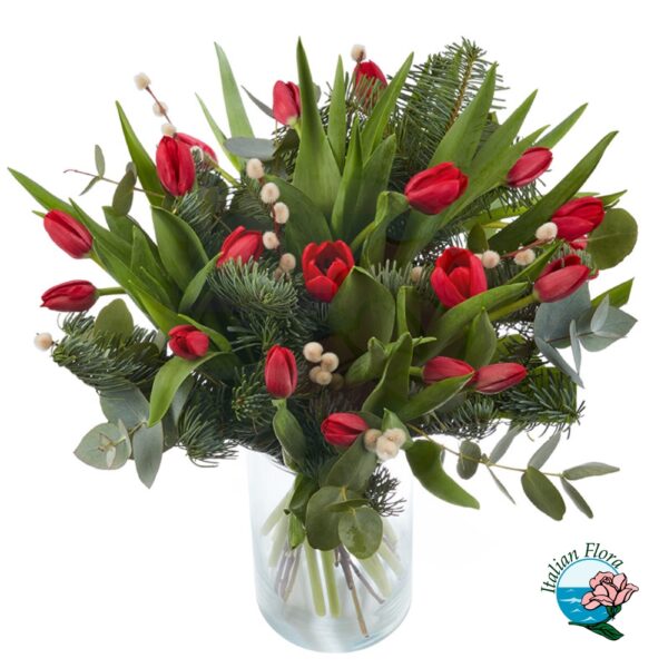 Bouquet di tulipani rossi con bacche natalizie