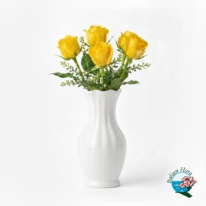 Mazzo di 5 rose gialle in vaso
