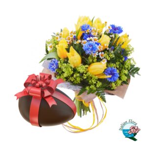 Bouquet di tulipani gialli con uovo pasquale