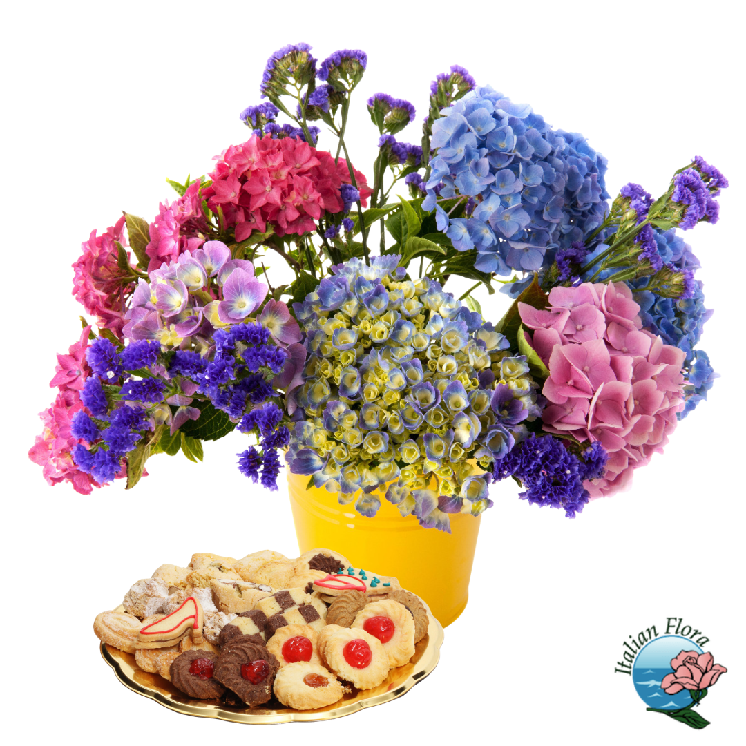 Bouquet di fiori rosa e viola con pasticcini