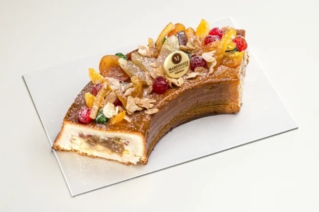 Torta Cummare 1 kg e Mix di dolcetti assortiti da 41 pz